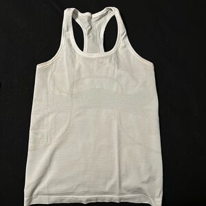 GUC Lululemon Swiftly long tank